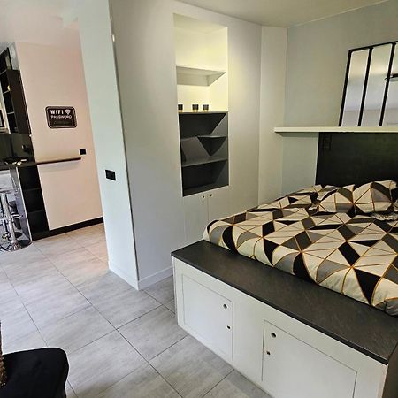 Confidentiel Standing - Terrasse & Parking Prive - Port De Plaisance Apartment Evian-les-Bains Bagian luar foto