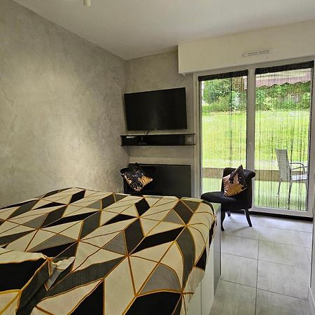 Confidentiel Standing - Terrasse & Parking Prive - Port De Plaisance Apartment Evian-les-Bains Bagian luar foto