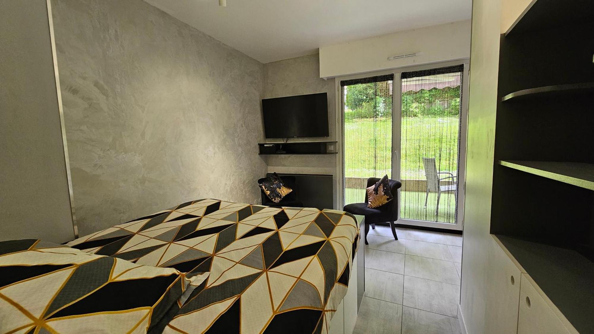 Confidentiel Standing - Terrasse & Parking Prive - Port De Plaisance Apartment Evian-les-Bains Bagian luar foto
